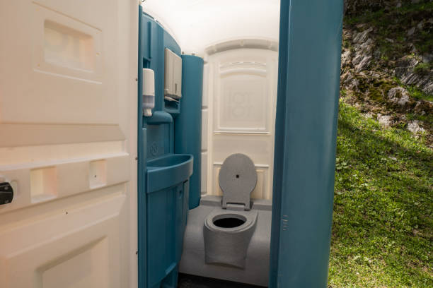 Best Construction site porta potty rental  in Nesconset, NY
